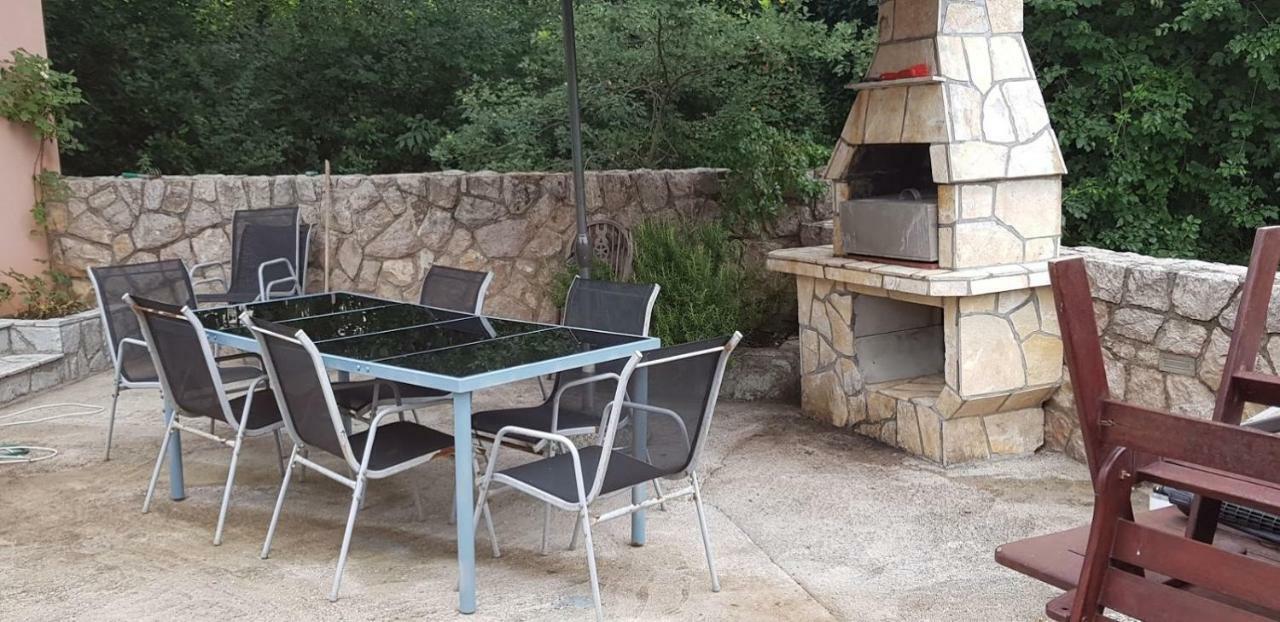 Villa Masha Omišalj Buitenkant foto